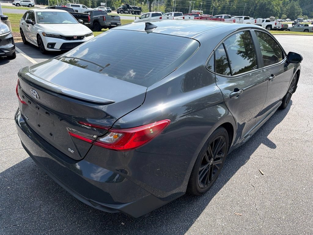 Used 2025 Toyota Camry SE w/ Multimedia Upgrade Package FWD image 5
