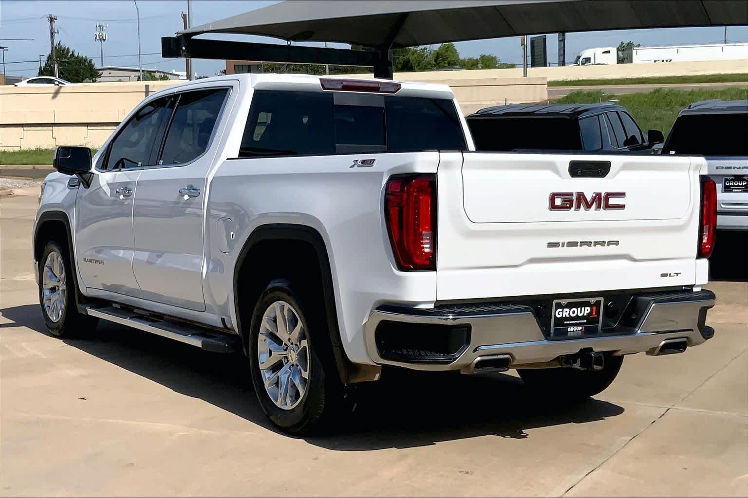 Used 2019 GMC Sierra 1500 SLT w/ SLT Premium Package AWD/4WD image 12