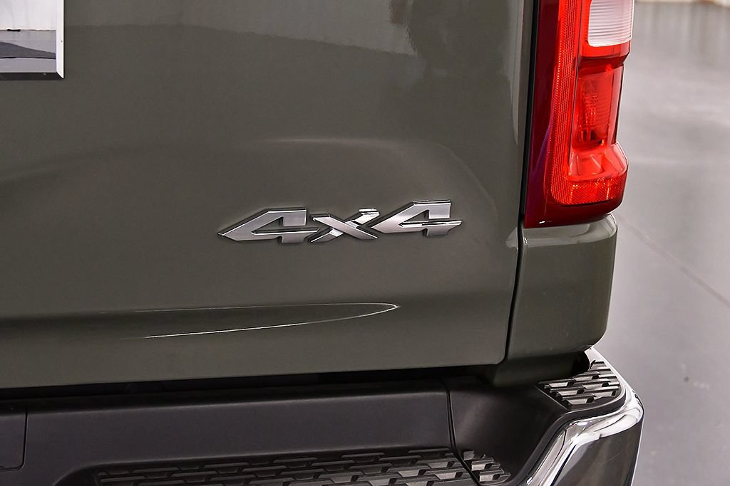 Used 2026 RAM 1500 Laramie AWD/4WD image 14