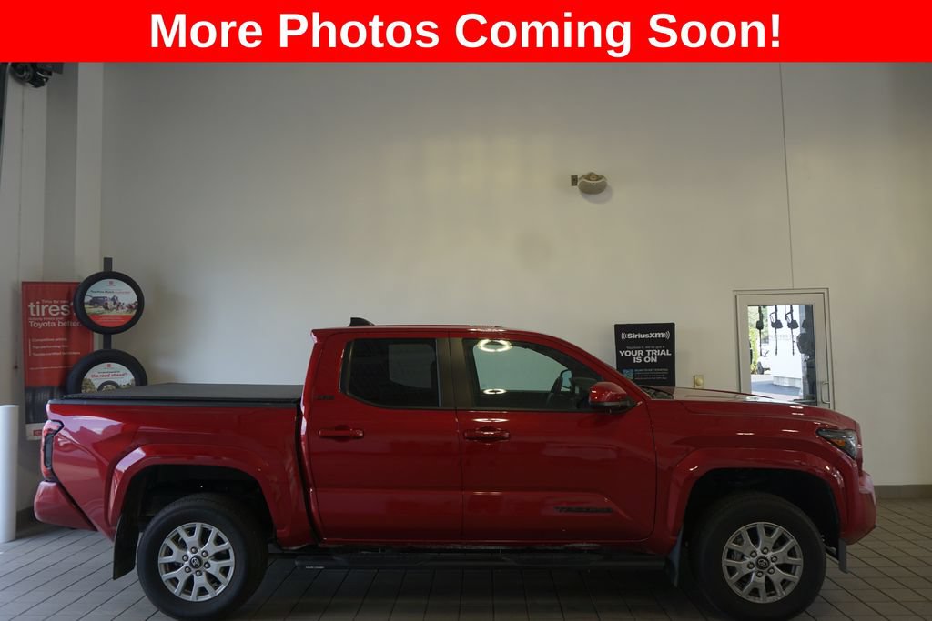 Used 2025 Toyota Tacoma SR5 AWD/4WD image 2
