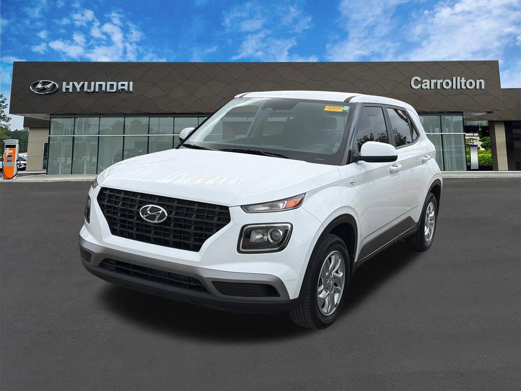 Used 2025 Hyundai Venue SE FWD image 1