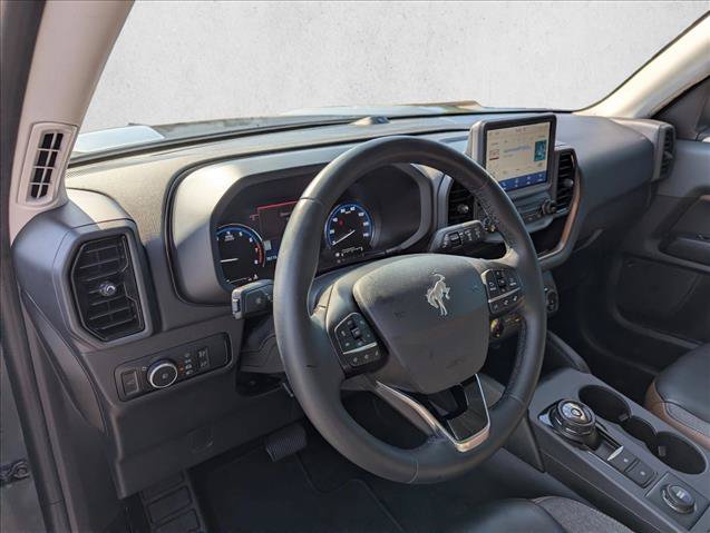 Used 2024 Ford Bronco Sport Outer Banks w/ Tech Package AWD/4WD image 12
