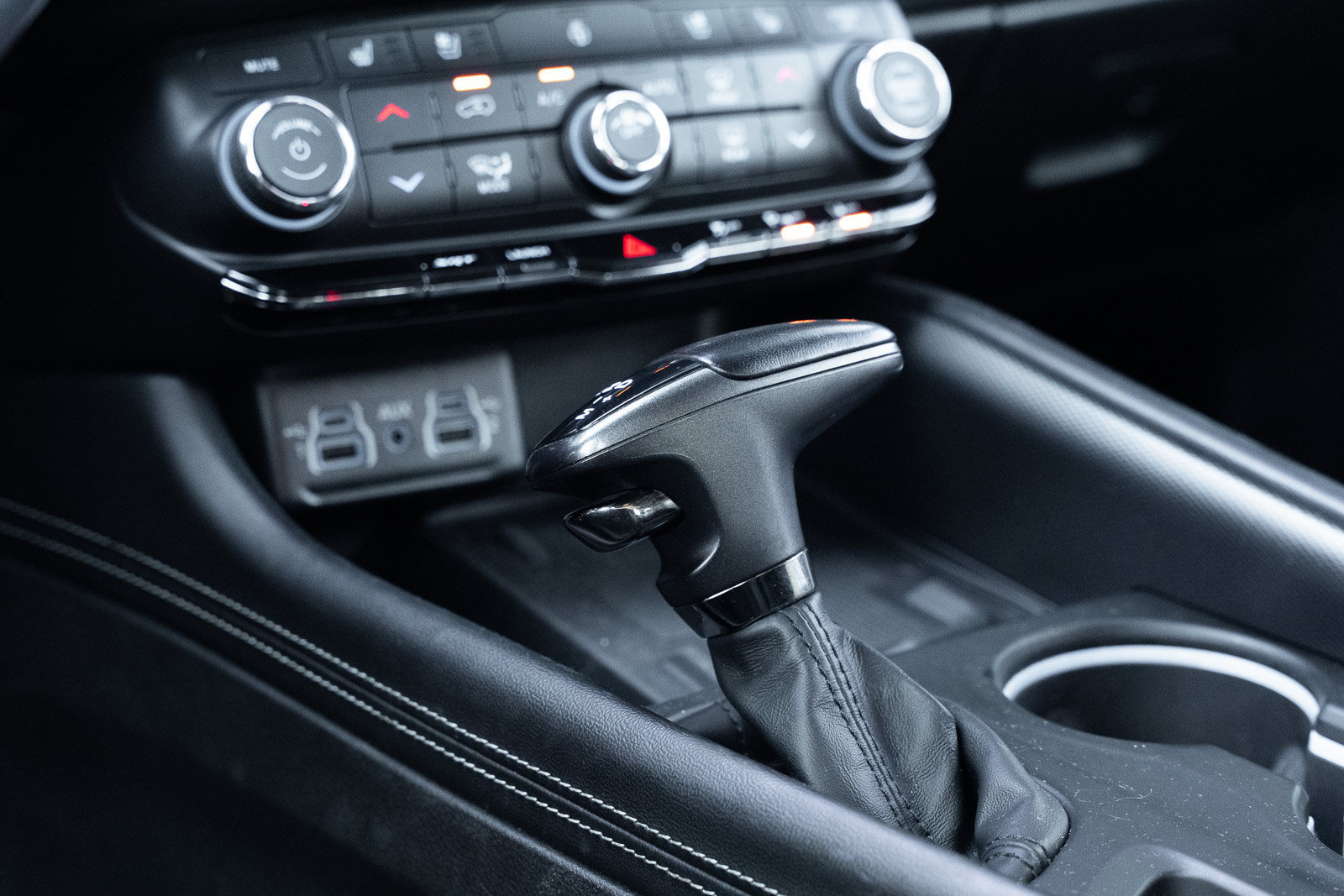 Used 2021 Dodge Durango SRT w/ Technology Group AWD/4WD image 30