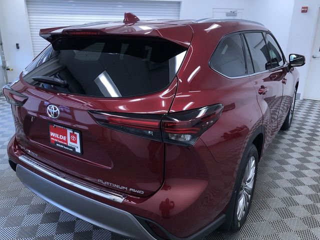 New 2026 Toyota Highlander Platinum image 35