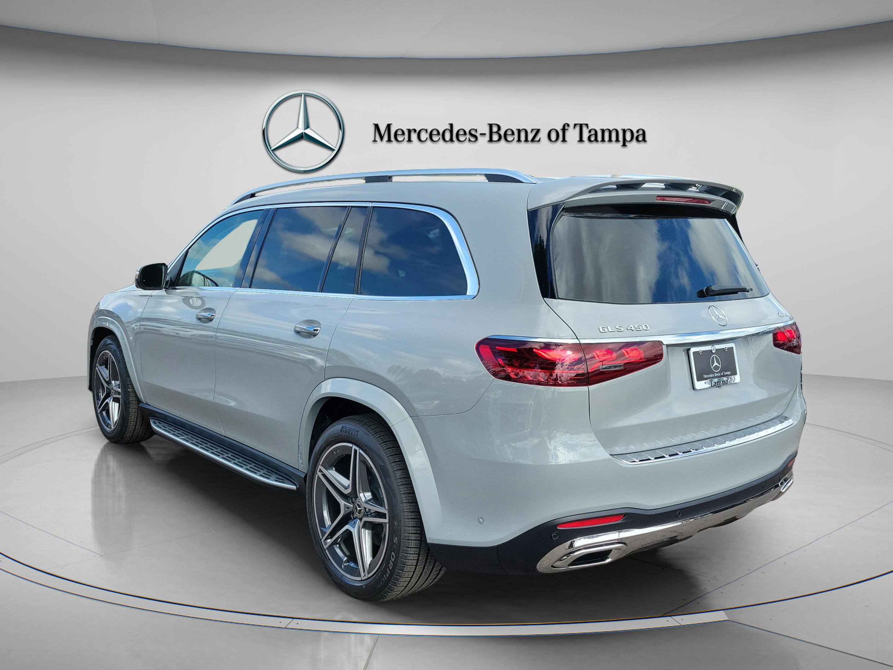 New 2026 Mercedes-Benz GLS 450 4MATIC image 2