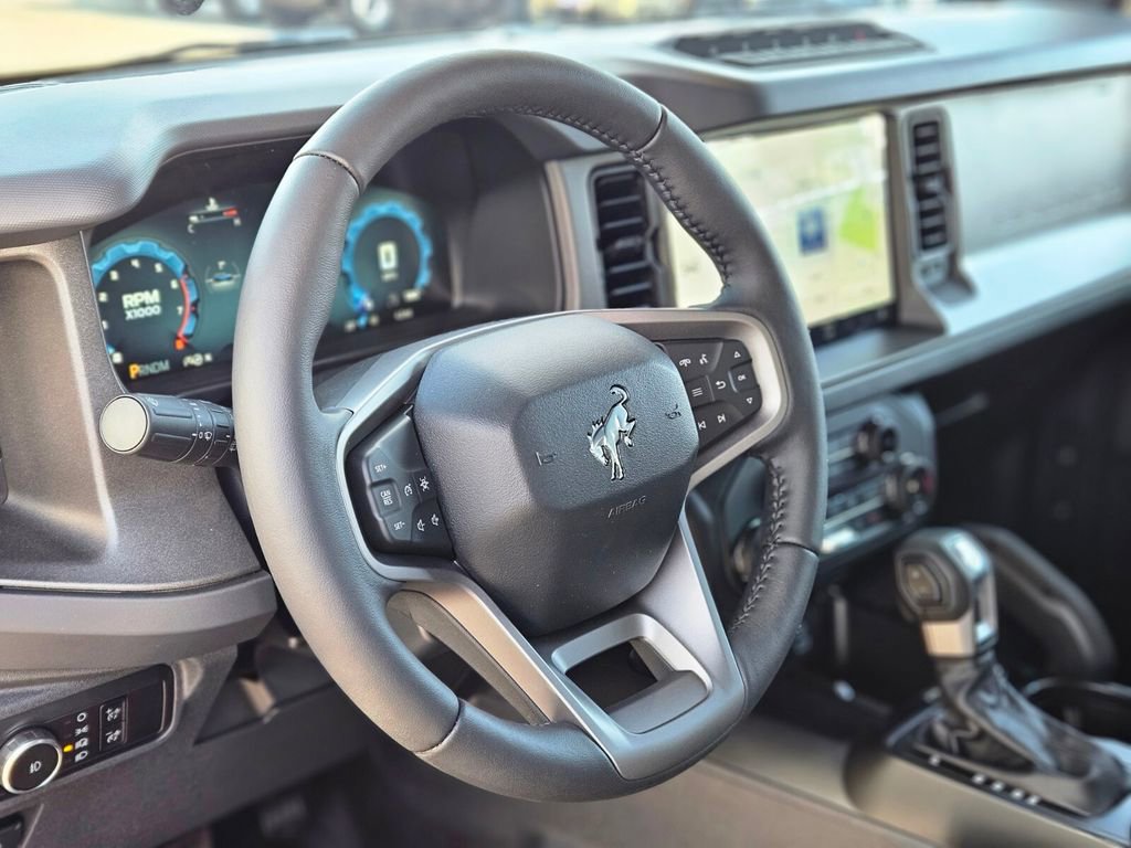 New 2025 Ford Bronco Badlands image 15