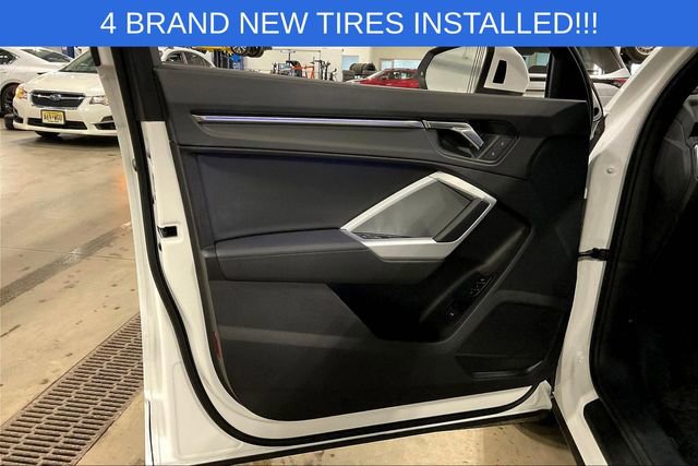 Used 2022 Audi Q3 2.0T Premium Plus image 23