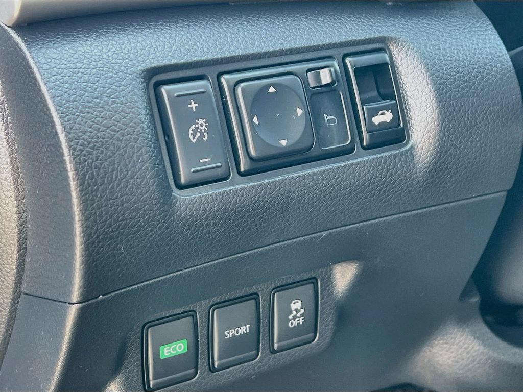 Used 2018 Nissan Sentra SV FWD image 10