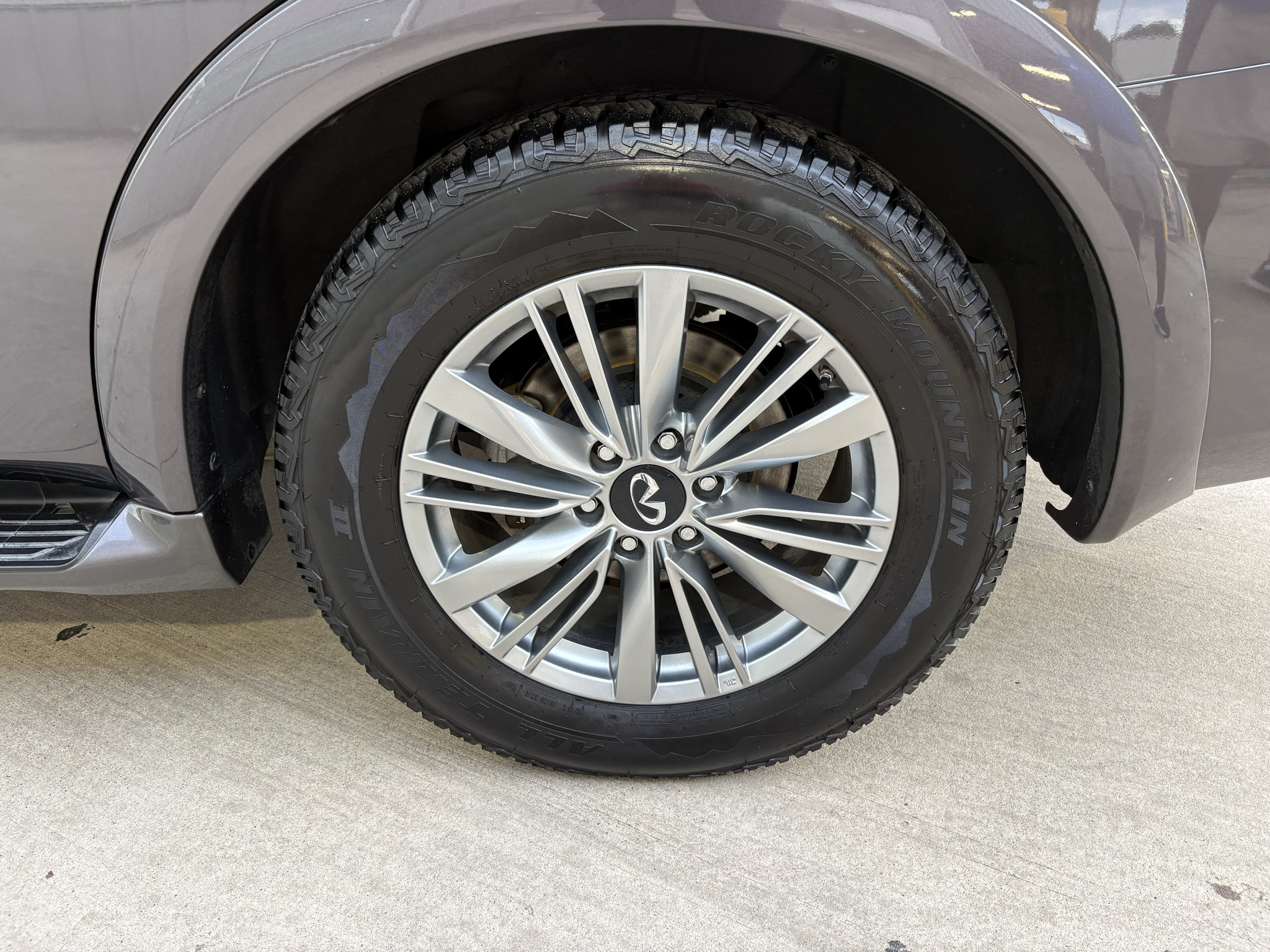 Used 2022 INFINITI QX80 Luxe RWD image 39