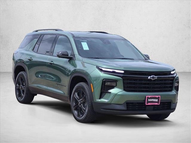 New 2027 Chevrolet Traverse LT w/ Midnight/Sport Edition FWD image 7