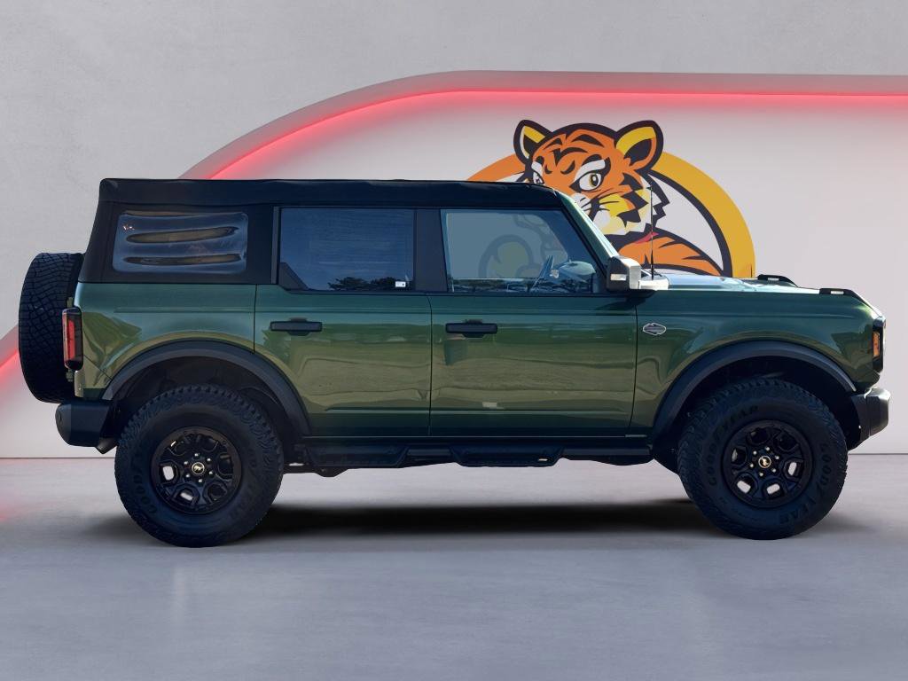 Used 2023 Ford Bronco Wildtrak image 4