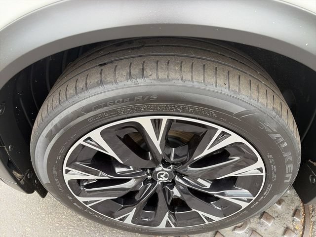 Certified 2024 MAZDA CX-90 Plug-In Hybrid w/ Premium Plus AWD/4WD image 10