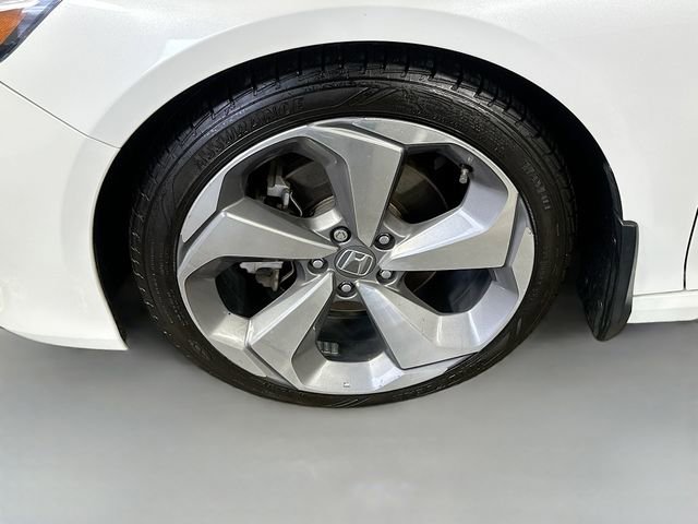 Certified 2018 Honda Accord Touring image 14