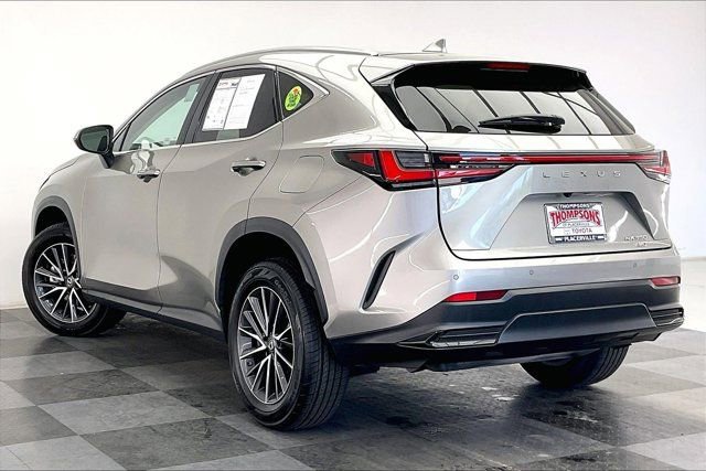 Used 2023 Lexus NX 350 AWD image 10