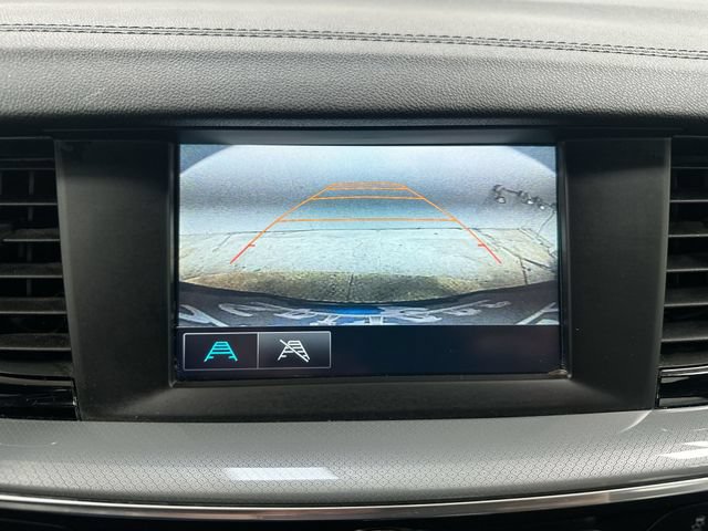 Used 2018 Buick Regal Preferred FWD image 23