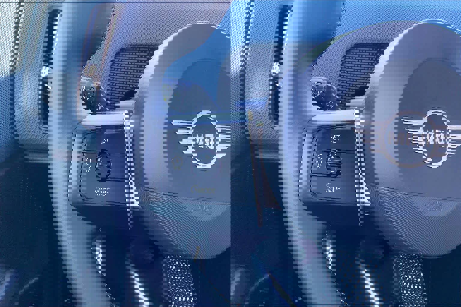 Used 2025 MINI Cooper Countryman S w/ Comfort Package Max image 23