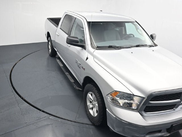 Used 2019 RAM 1500 Classic SLT AWD/4WD image 23