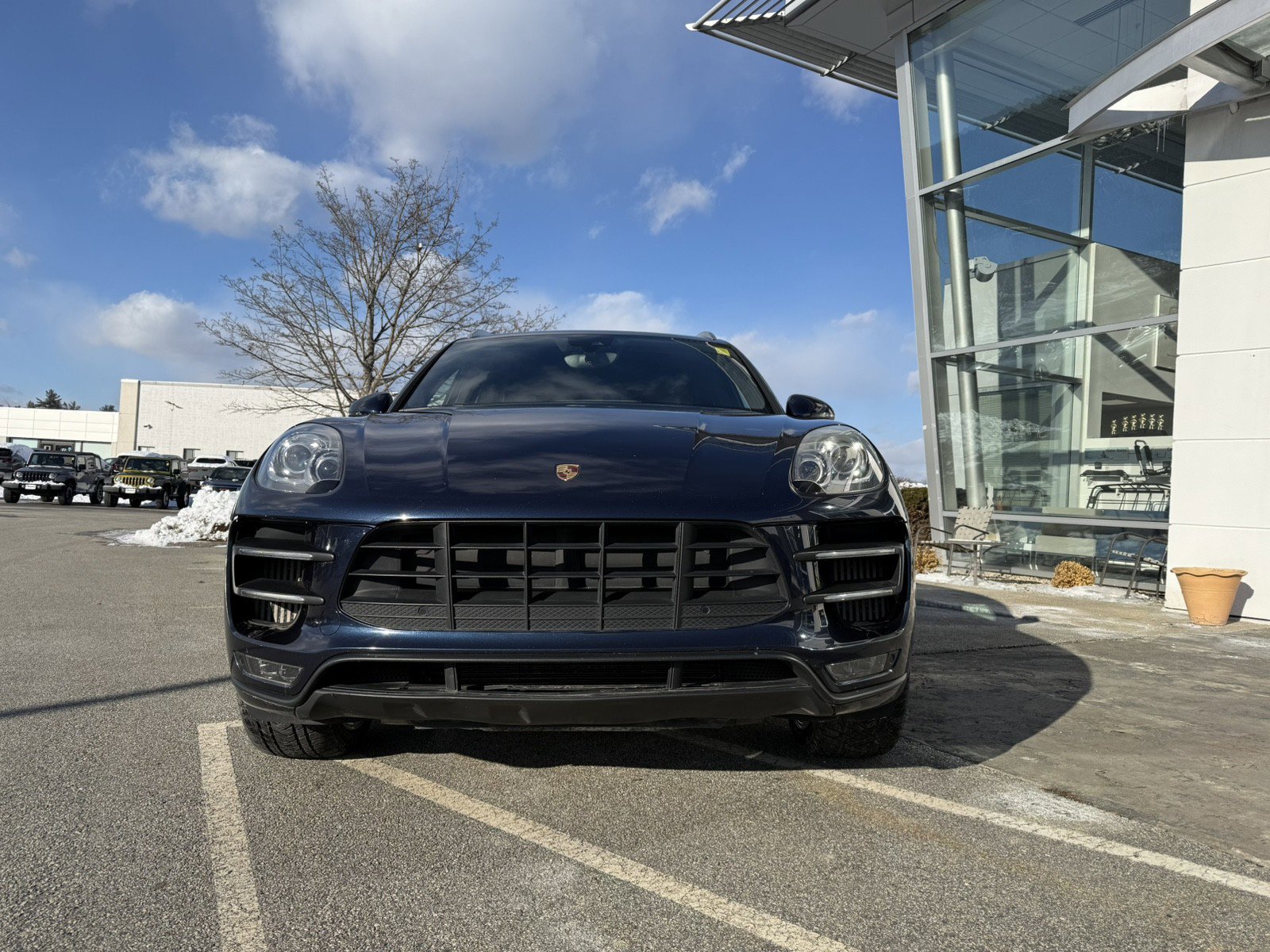 Used 2018 Porsche Macan Turbo image 8