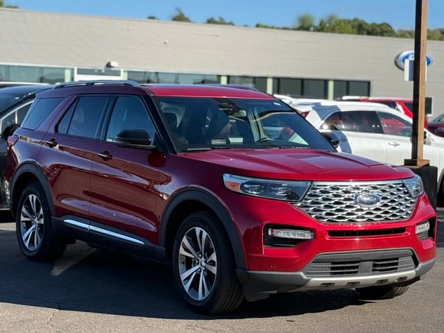 Certified 2020 Ford Explorer Platinum w/ Premium Technology Package image 40
