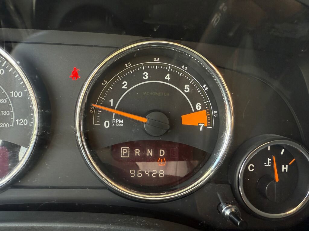 Used 2014 Jeep Compass Limited image 14