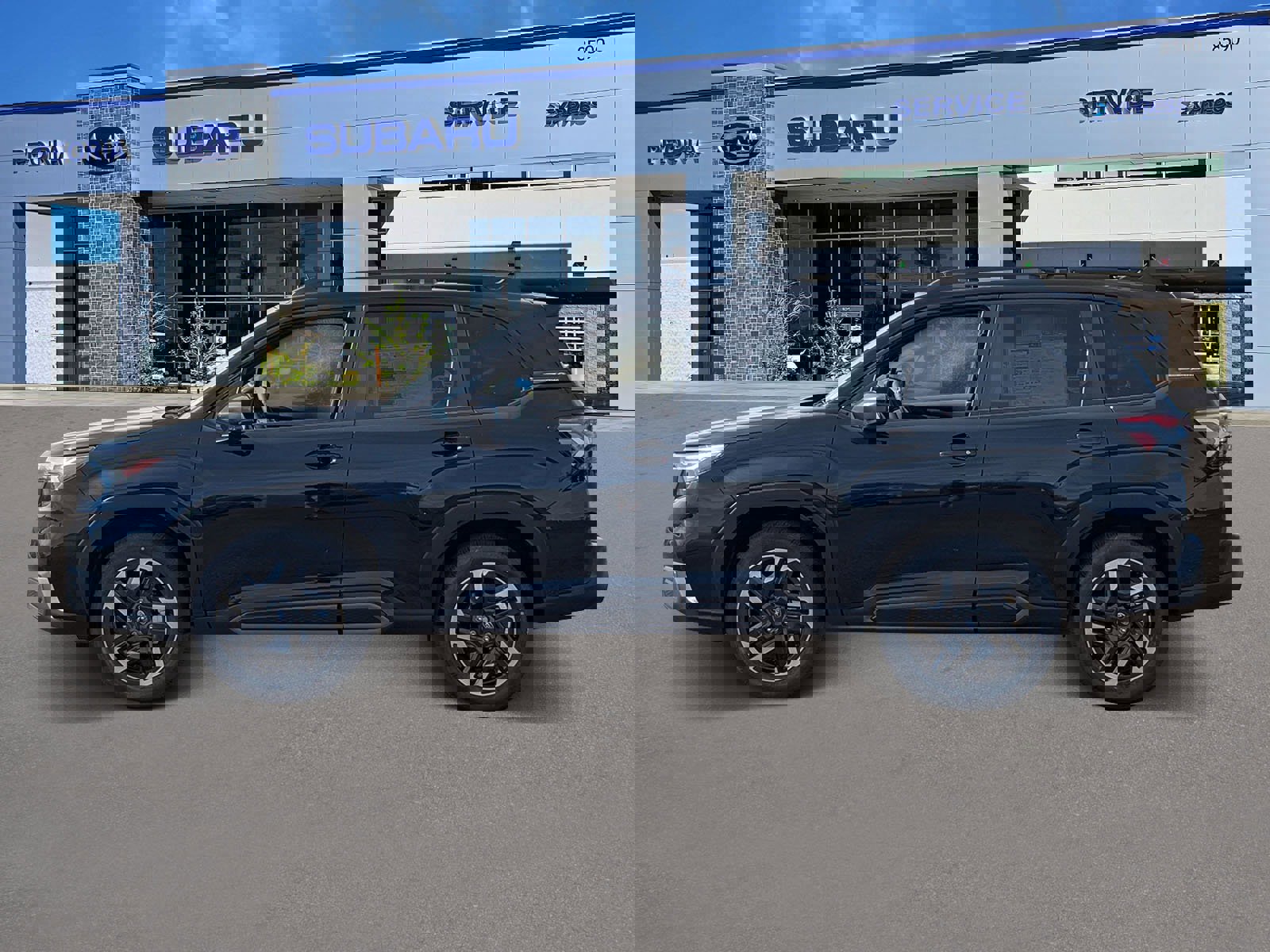 New 2025 Subaru Forester Limited w/ Popular Package #1 image 2