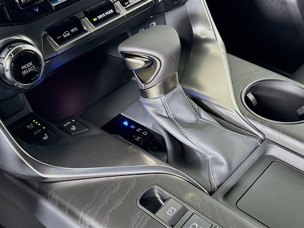 New 2026 Lexus LX 600 4WD w/ Luxury Package image 15