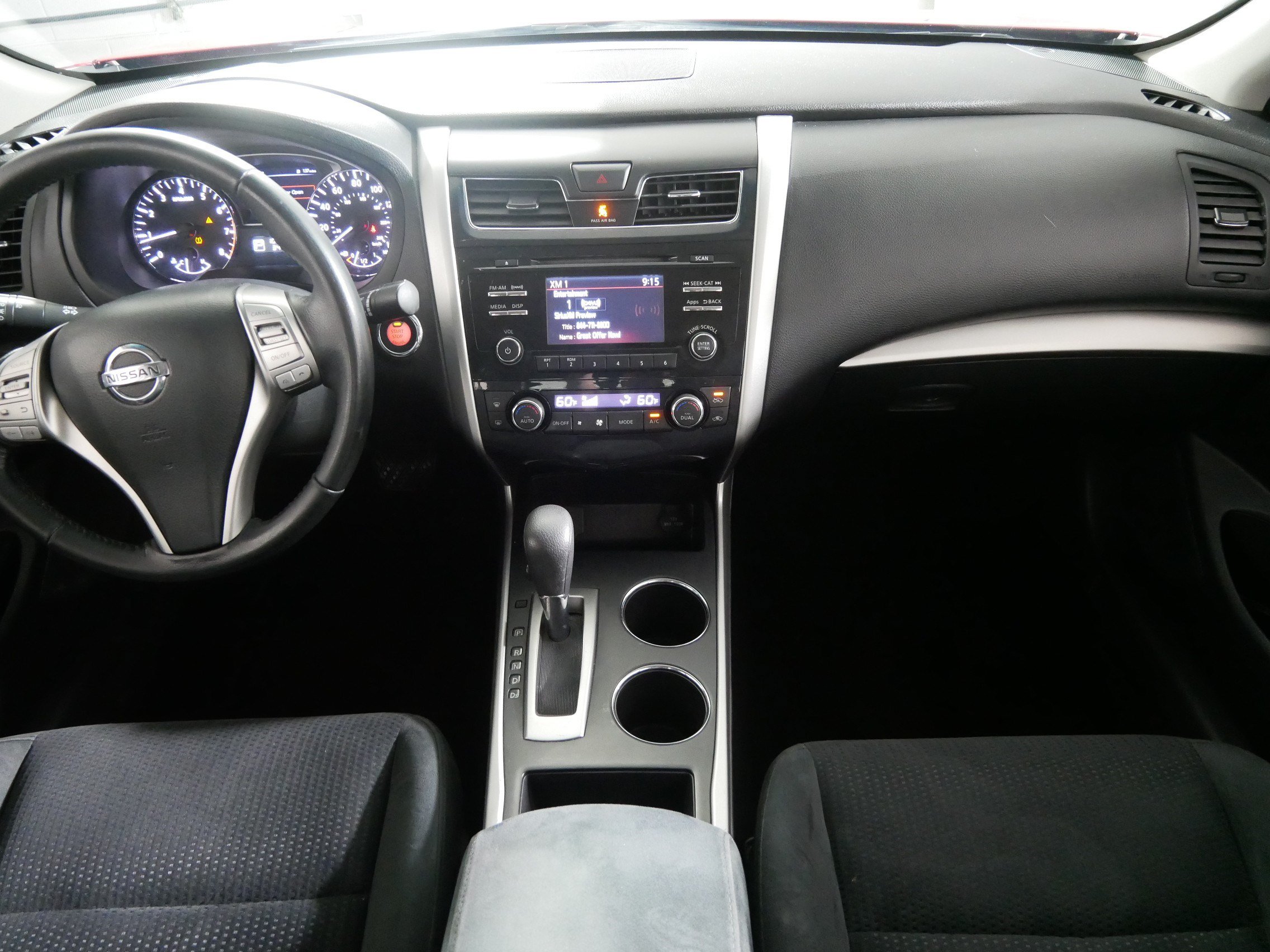 Used 2015 Nissan Altima 2.5 SV FWD image 10