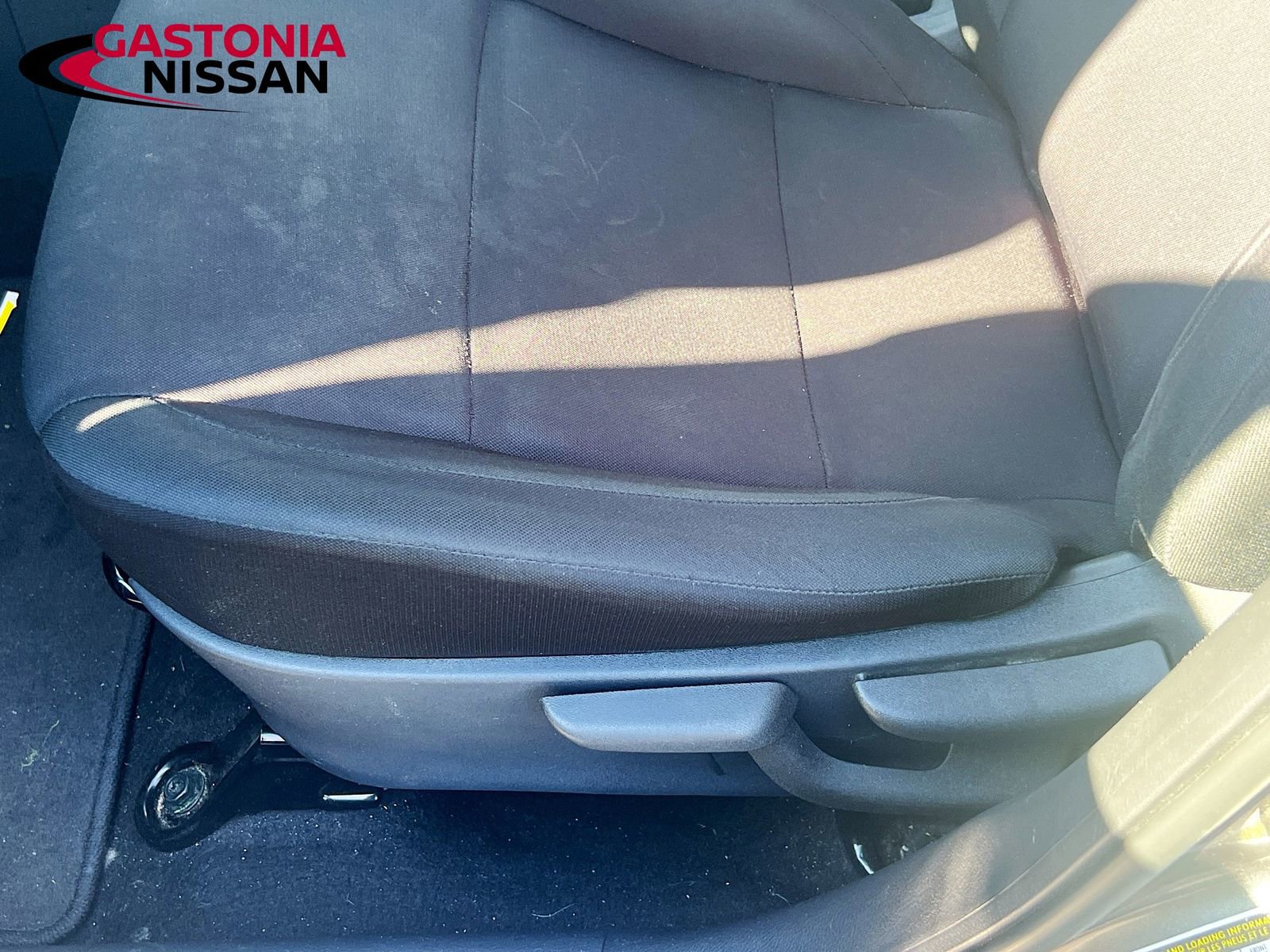 Used 2023 Nissan Kicks S image 25