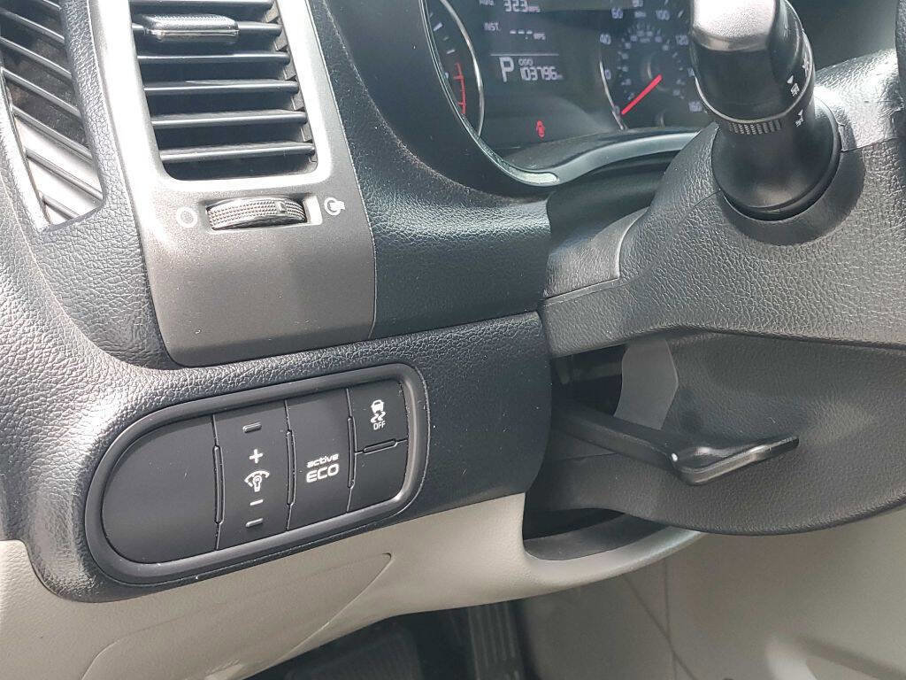 Used 2014 Kia Forte LX image 23