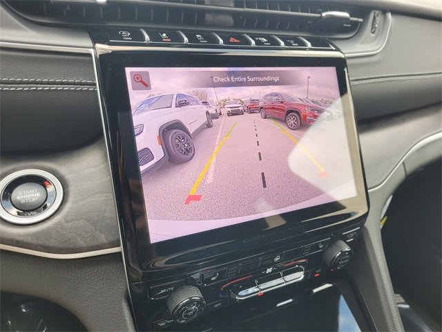 New 2025 Jeep Grand Cherokee Limited image 33