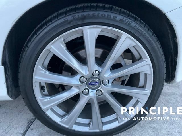 Used 2017 Volvo S60 T5 Inscription Platinum FWD image 7