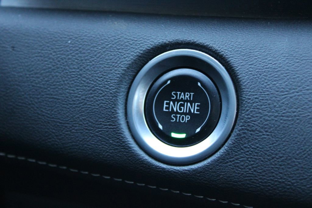Used 2024 Cadillac Escalade Sport AWD/4WD image 46