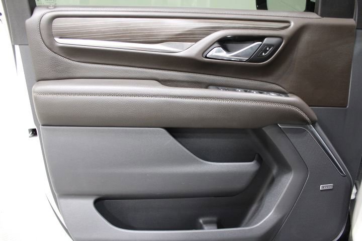 Used 2021 GMC Yukon XL Denali w/ Denali Ultimate Package image 25