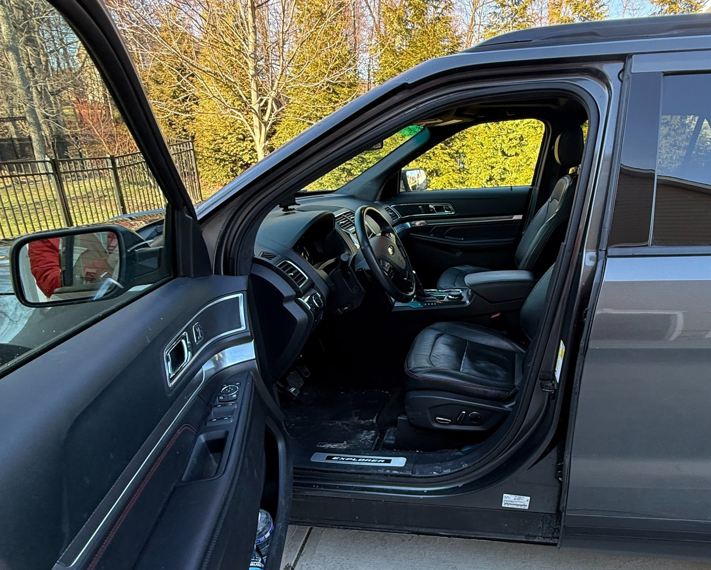 Used 2016 Ford Explorer Sport w/ Equipment Group 401A image 6