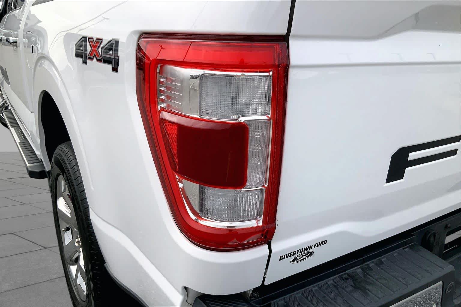 Used 2023 Ford F150 Lariat w/ Trailer Tow Package AWD/4WD image 27