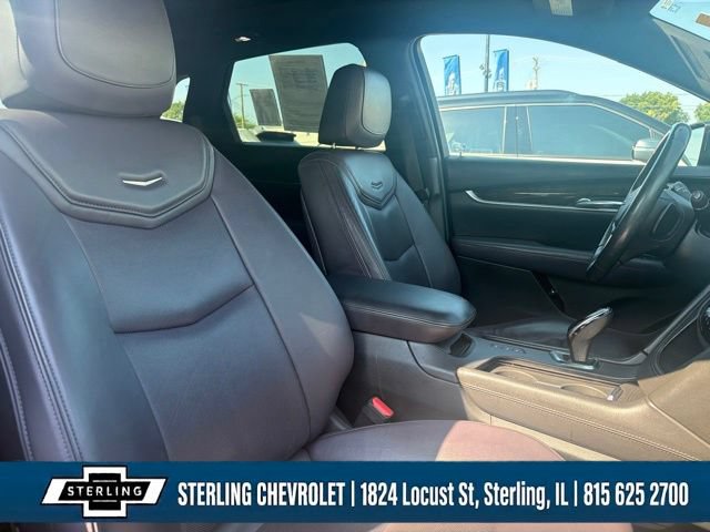 Used 2017 Cadillac XT5 Premium Luxury AWD/4WD image 12