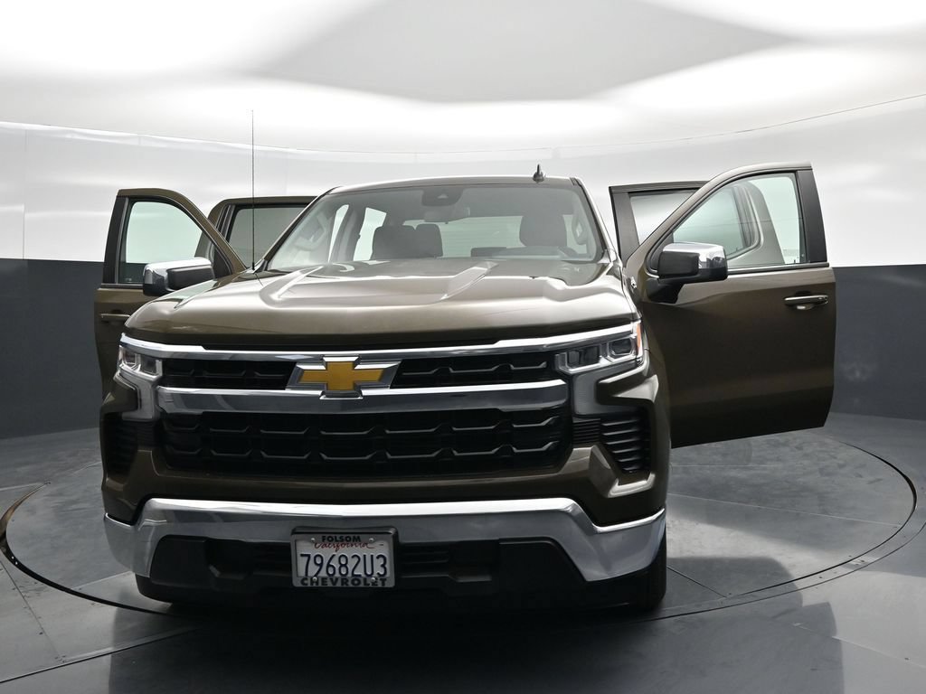 Used 2023 Chevrolet Silverado 1500 LT RWD image 32