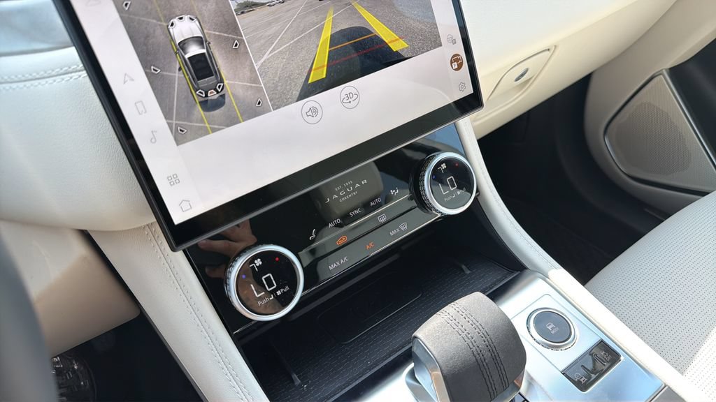 New 2026 Jaguar F-PACE R-Dynamic S AWD/4WD image 24