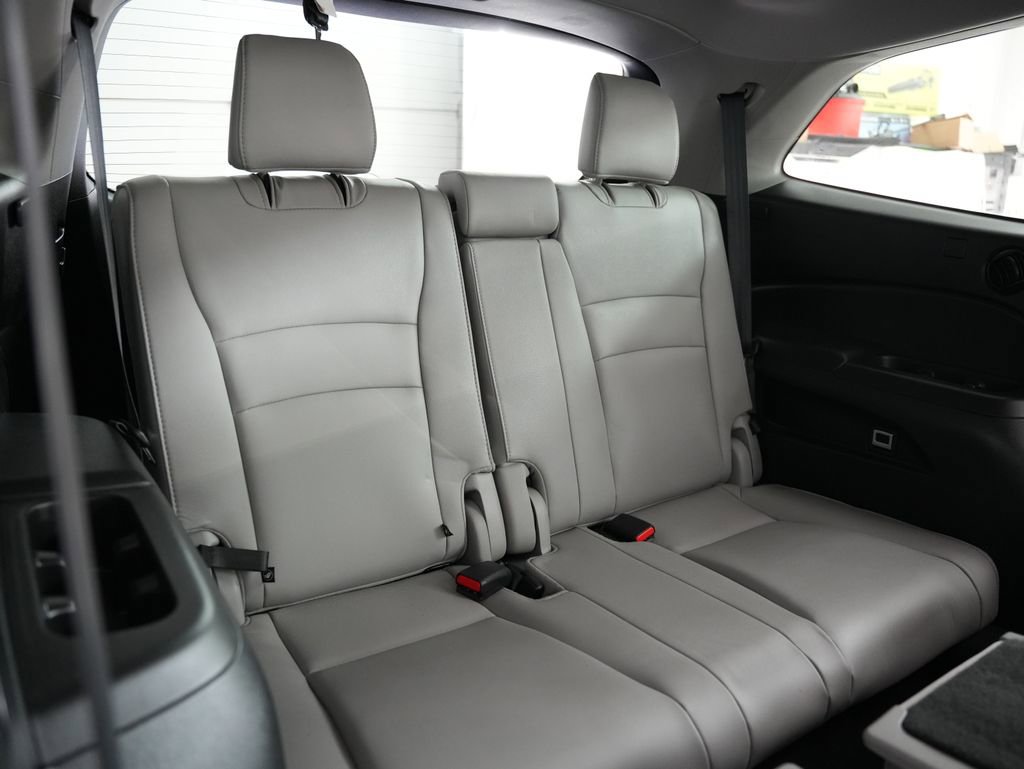 Used 2021 Honda Pilot Special Edition image 31