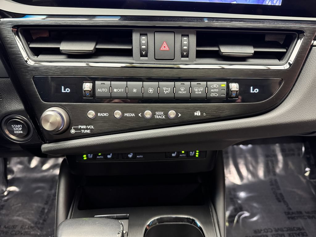 Used 2023 Lexus ES 350 w/ Premium Package FWD image 22