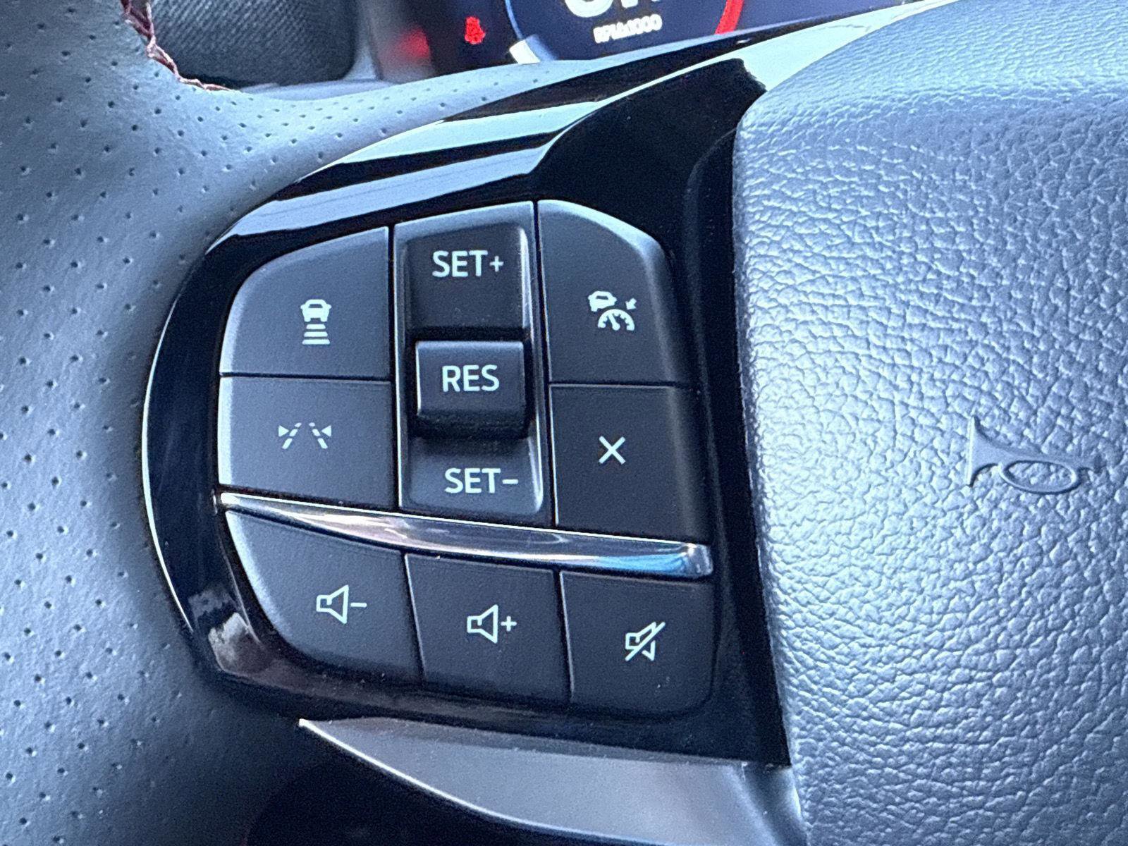 New 2026 Ford Explorer ST-Line image 18