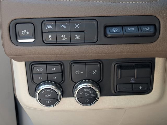 Used 2023 GMC Yukon XL Denali w/ Max Trailering Package AWD/4WD image 37