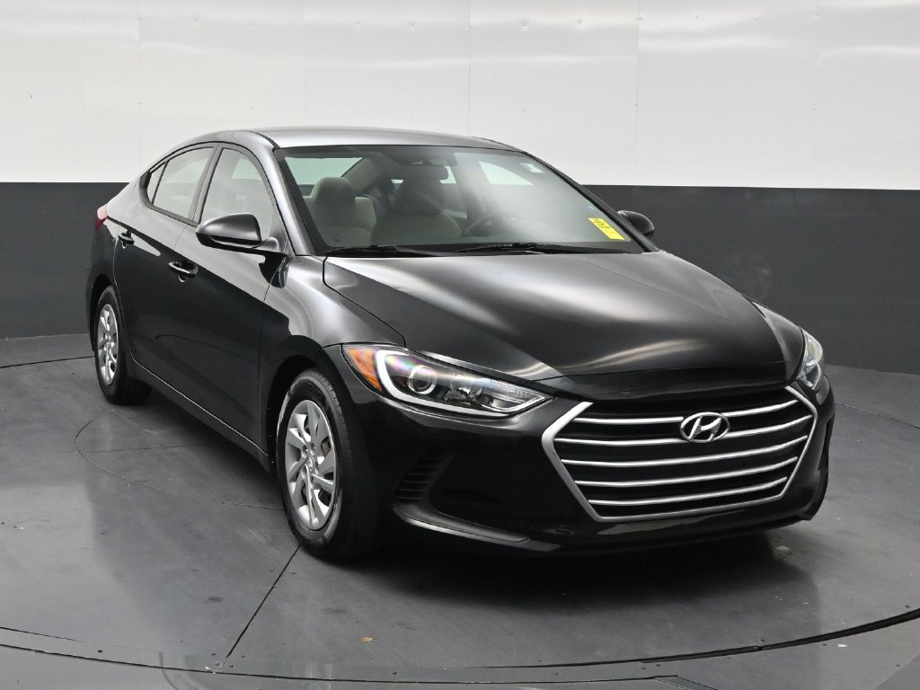 Used 2017 Hyundai Elantra SE FWD image 7