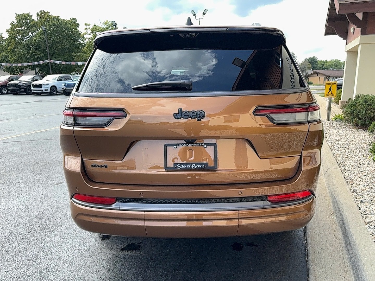 New 2027 Jeep Grand Cherokee L Limited AWD/4WD image 16