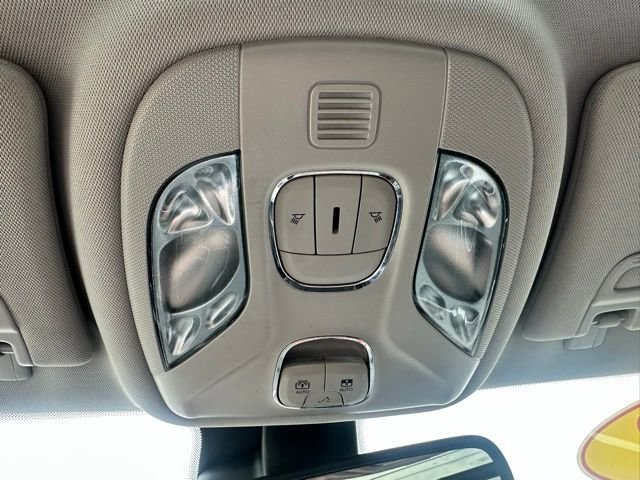 Used 2022 Jeep Compass Limited w/ Sun and Sound Group image 32