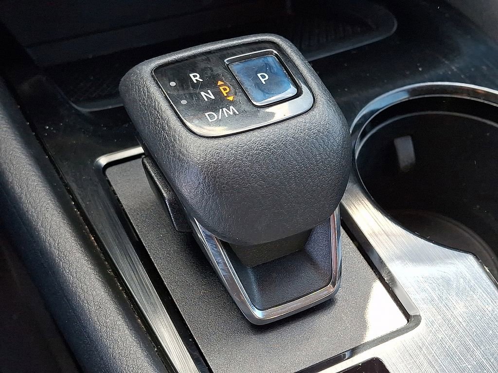 Used 2021 Nissan Rogue SV image 15