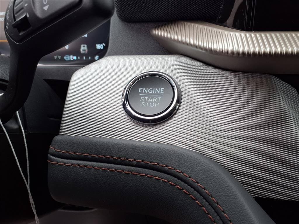 New 2026 Ford Explorer Active RWD image 11