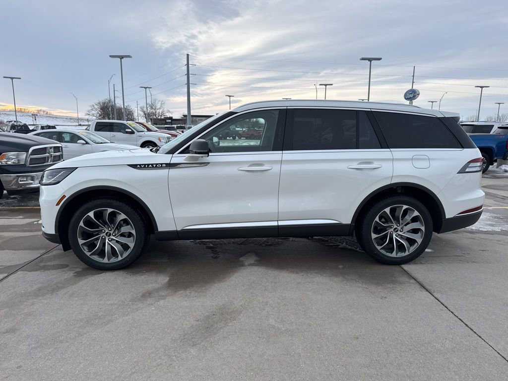 New 2026 Lincoln Aviator Reserve w/ Illumination Package AWD/4WD image 27