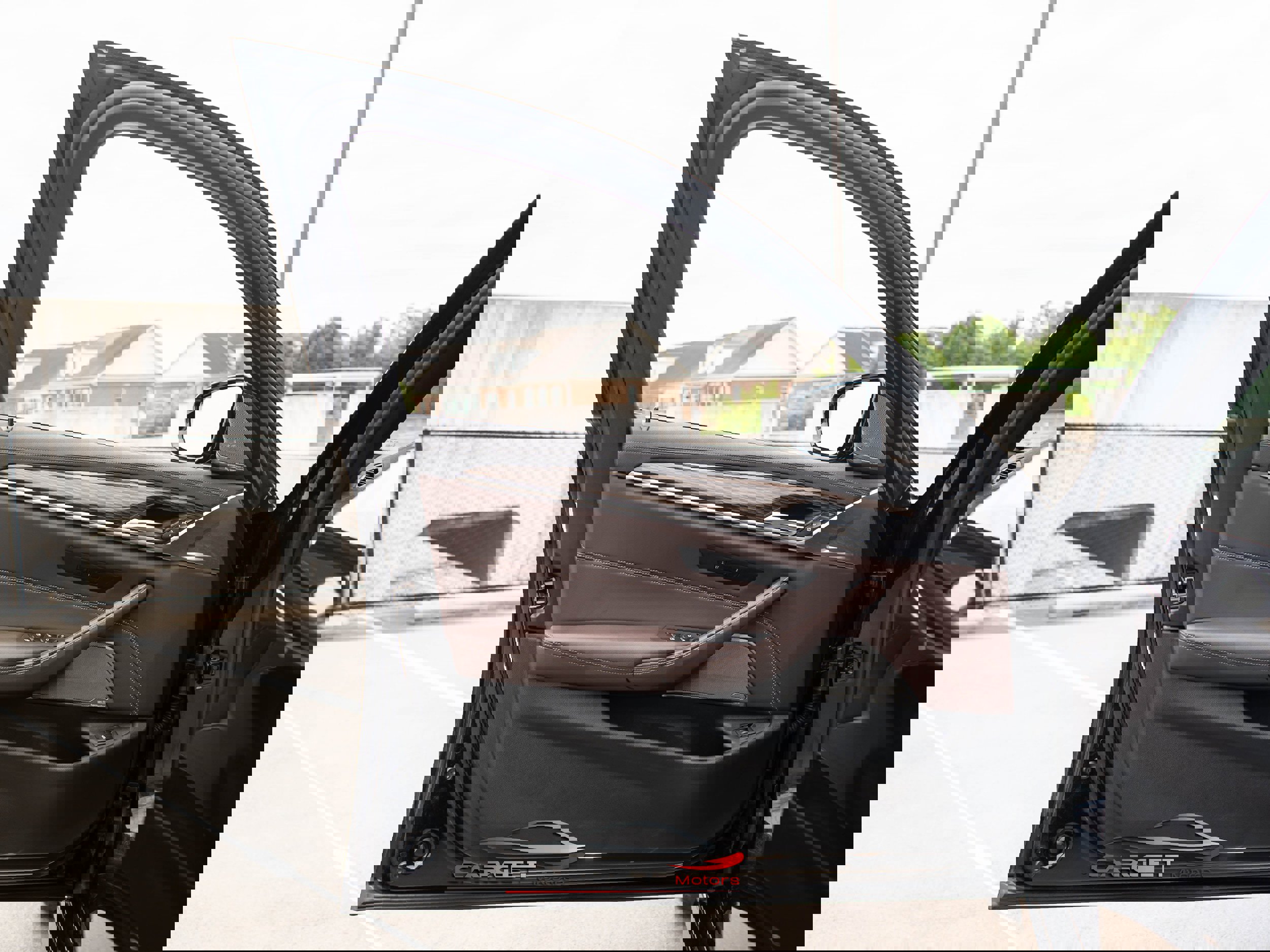 Used 2021 BMW M550i xDrive w/ Premium Package image 45