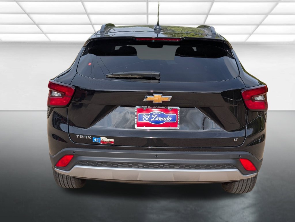 New 2026 Chevrolet Trax LT w/ Driver Confidence Package FWD image 26